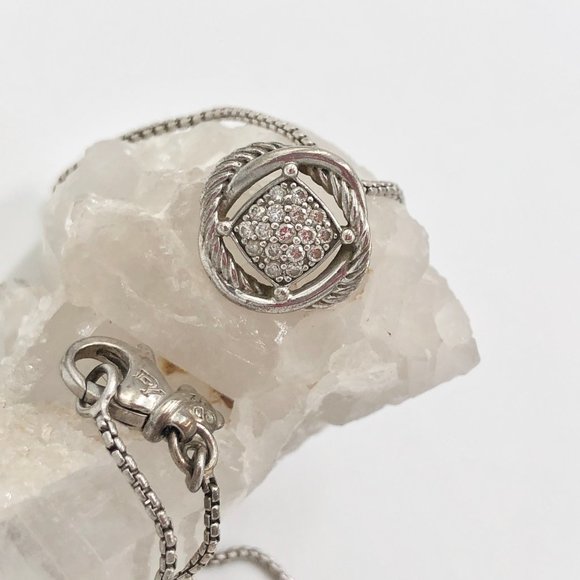 David Yurman Infinity Diamond Pendant Necklace - Picture 4 of 5